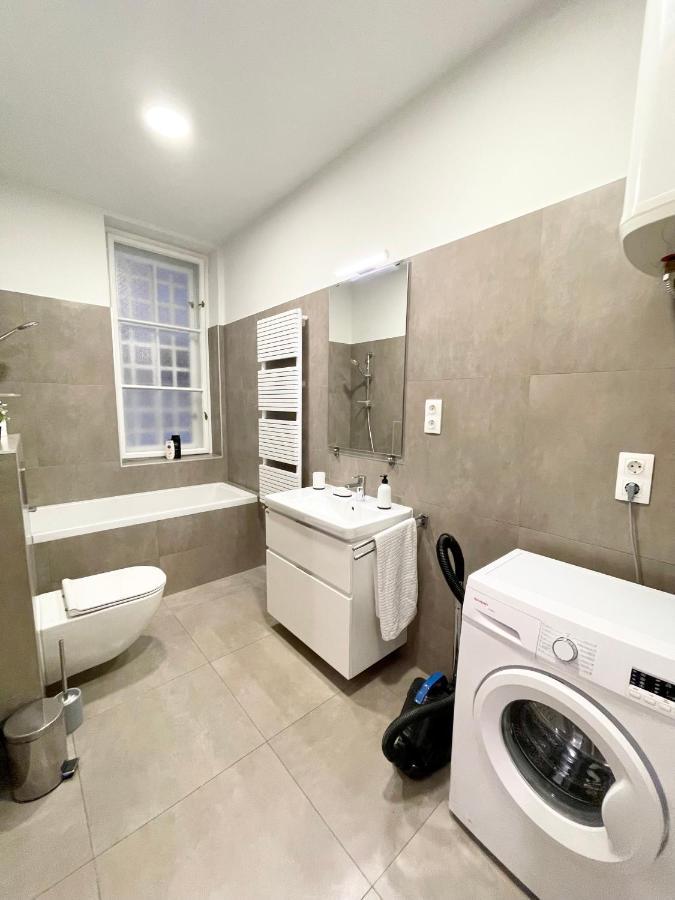 Mehdi Residence 1 بودابست المظهر الخارجي الصورة